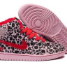 Jordan 1 (pink/red)