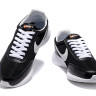 Roshe Daybreak black/white