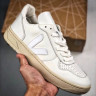 Veja V-10 Leather Extra Sneakers white beige