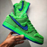 GRATEFUL DEAD X NIKE SB DUNK LOW GREEN BEAR CJ5378-300