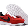 Roshe Daybreak red