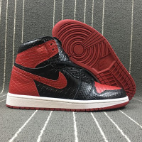 AIR JORDAN1 RETRO HIGH OG 1 555088-001 