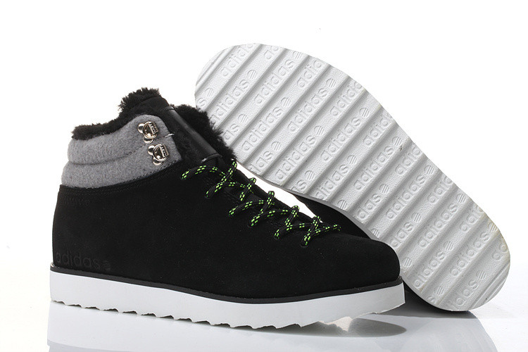 Adidas Neo  RUGGED  black