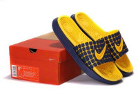 Тапочки nike yellow/blue