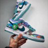 FUTURA LABORATORIES X NIKE DUNK SB HF6061-400