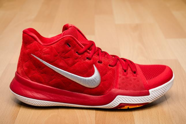 NIKE KYRIE 3  “ALL-OVER” Original