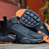 NIKE HUARACHE ACRONYM MID black/orange