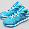 LeBron James X 10 low skyblue/white