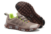 NIKE FREE POWERLINES+ 2 light-brown/salat