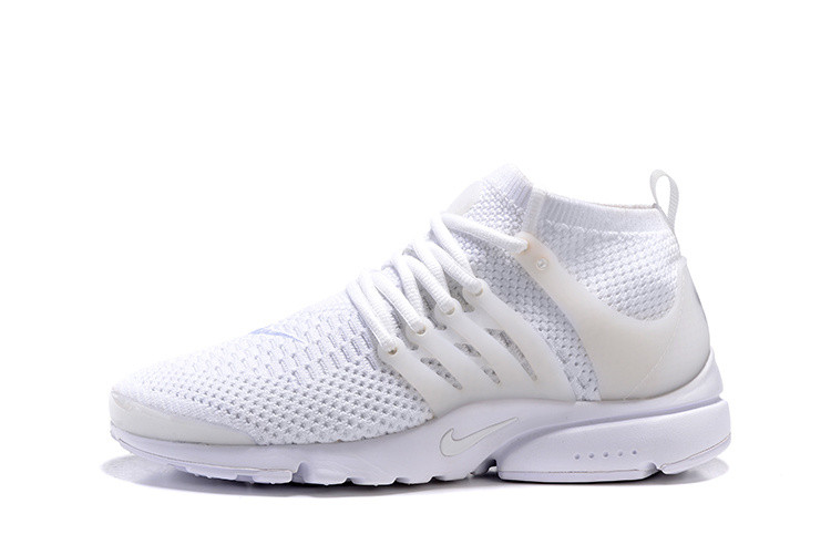 Air Presto Ultra Flyknit white