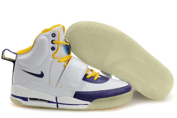 Air Yeezy white/purpure