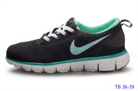 Nike Free v.7.0 purpure