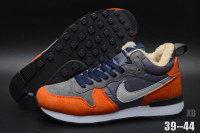 Nike Internationalist Зимние Grey/Orange