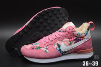 Nike Internationalist Зимние Pink